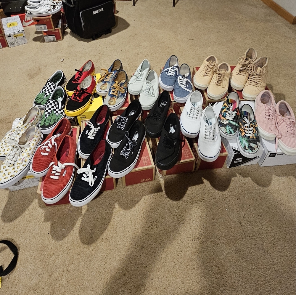 Vans LOT OF 13 PAIRS (LIMITED EDITIONS)